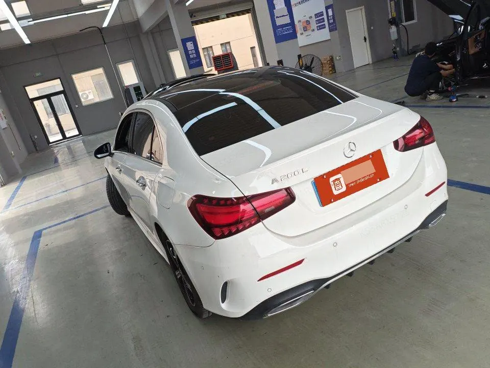Mercedes Benz Class A 2023 A 200 L 1.3T Fashion Automatic Gear 4