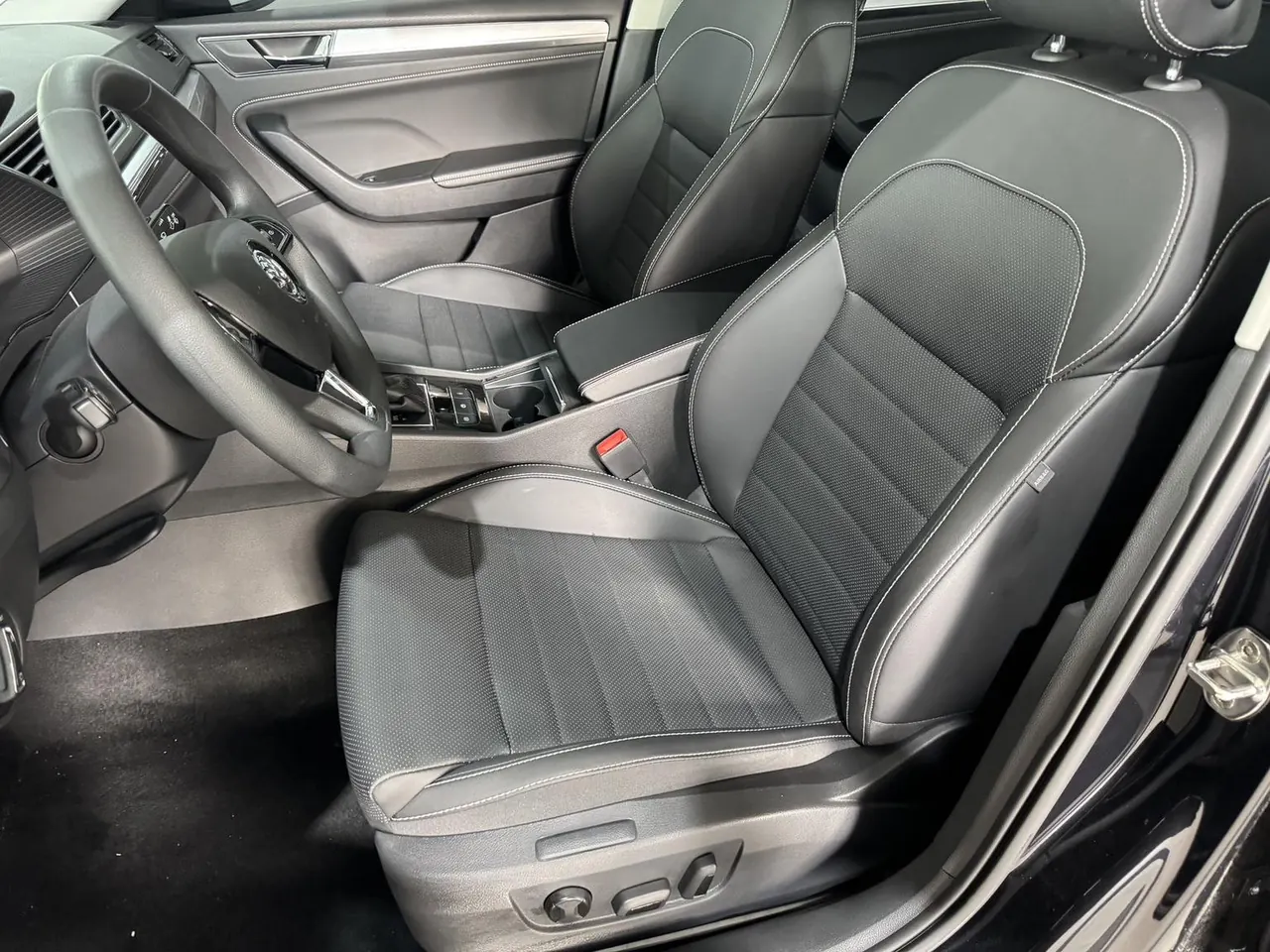 Skoda 2023 Express 1.4TSI TSI280 Premium Edition (Modified) Automatic Gear 11