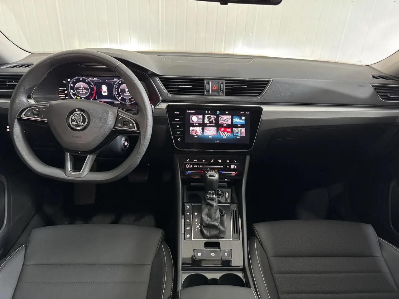 Skoda 2023 Express 1.4TSI TSI280 Premium Edition (Modified) Automatic Gear 16