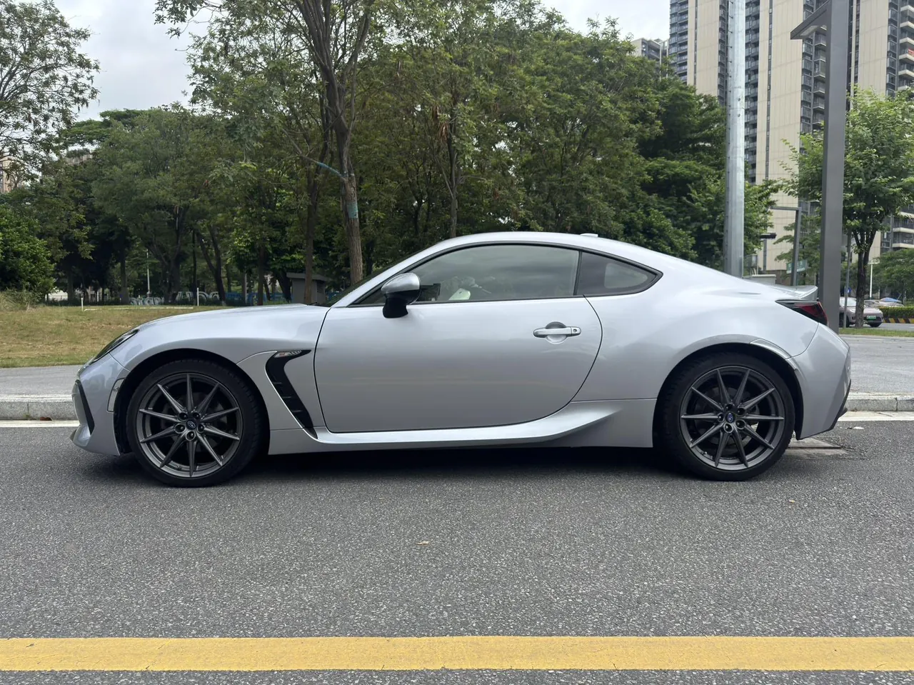 Subaru BRZ (Imported) 2022 BRZ 2.4 Manual 4