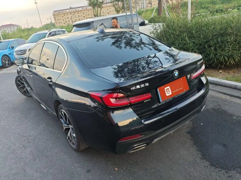 BMW 5 Series 2022 530Li 2.0T Exclusive M Sports Suit (Modified) Automatic Gear 5