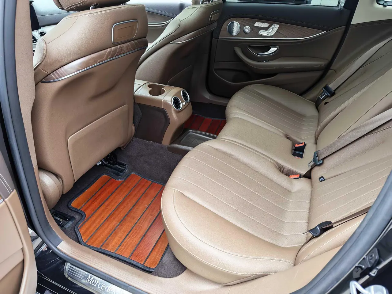 Mercedes Benz E Class 2020 E 300 L 2.0T Luxury Automatic Gear 5