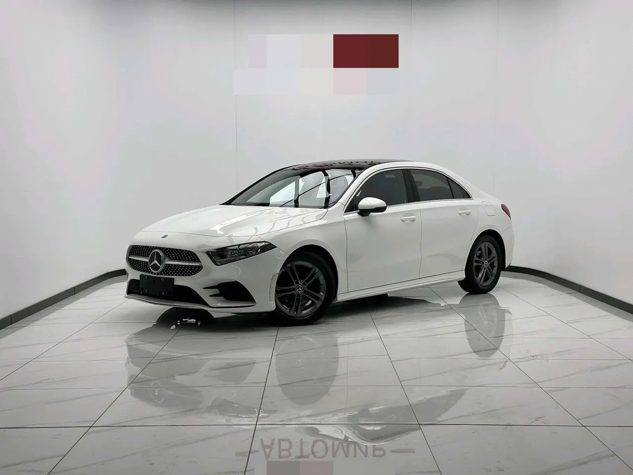 Открыть галерею: Mercedes Benz Class A 2022 A 180 L 1.3T Sports Automatic