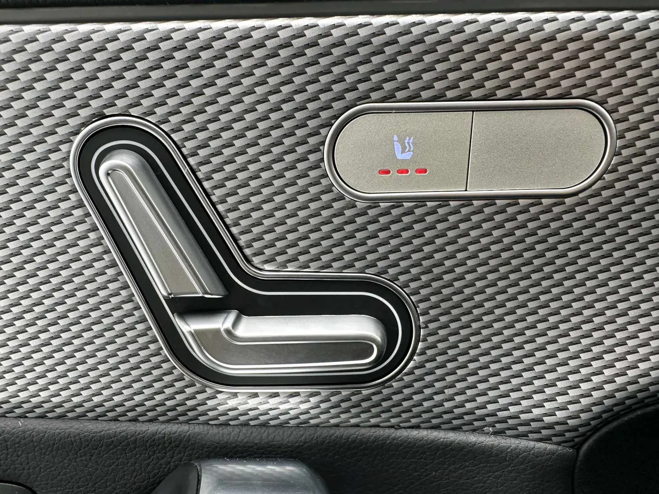 Mercedes Benz Class A 2022 A 180 L 1.3T Sports Automatic 10