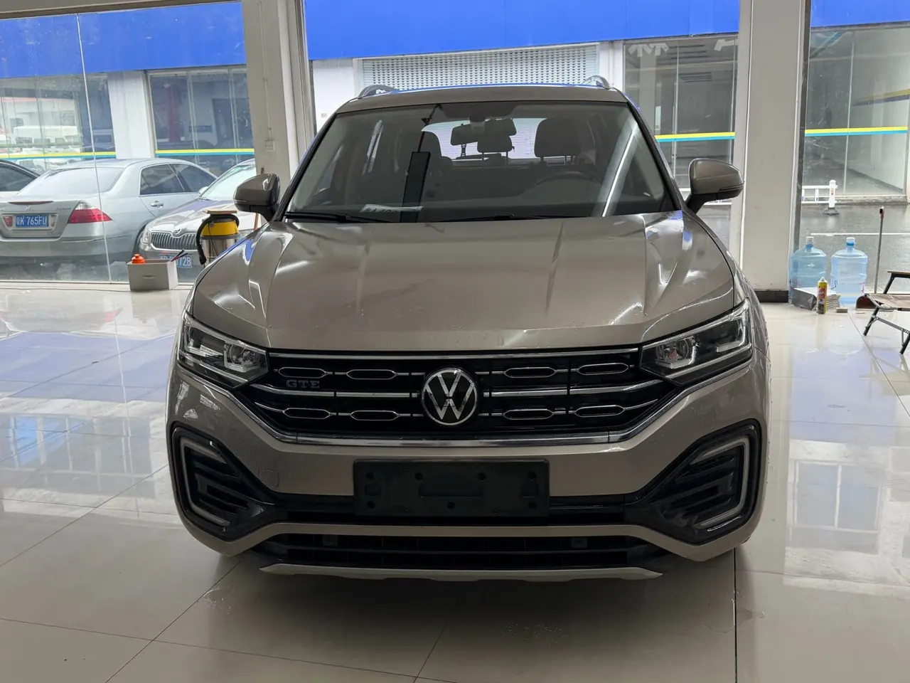 Volkswagen 2020 GTE 1.4T Honorable Automatic Gear 2