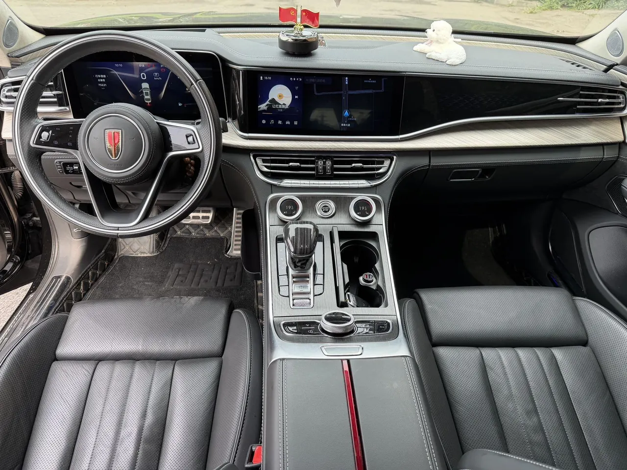 HongQi 2022 H9 3.0T Zhilian Flag Collar Four-seat Automatic Gear 11