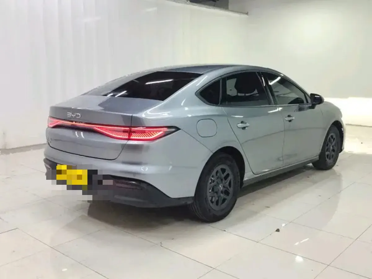 BYD 2025 seals 05 DM-i 1.5 stepless smart driving version 55KM luxury automatic gear 7