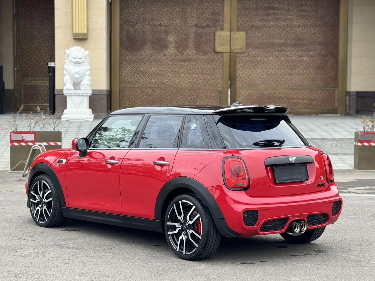 MINI Mini 5-Door (Imported) 2020 Mini One 1.5T Automatic Gear 9