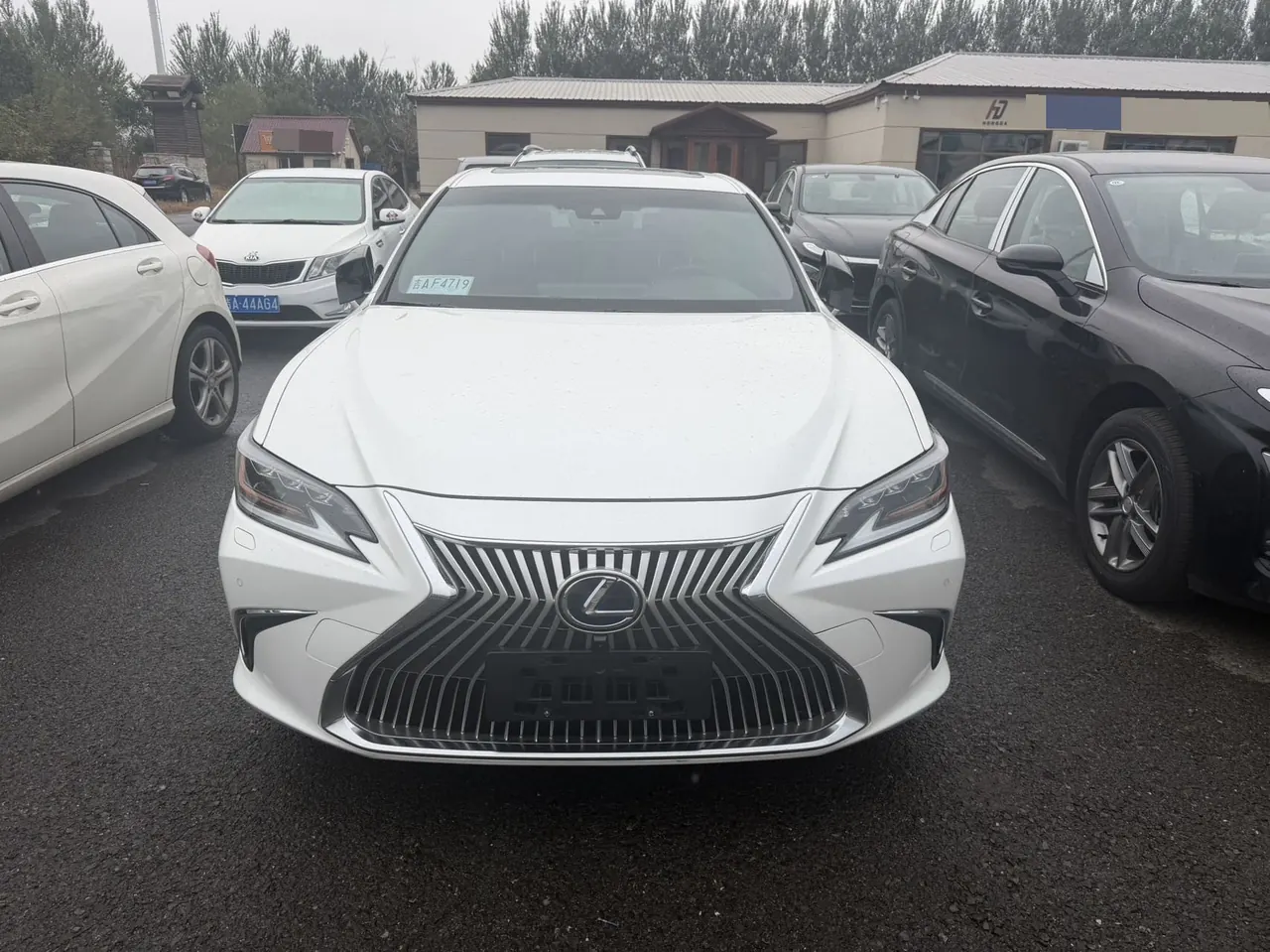 Lexus ES (Imported) 2020 ES300h 2.5 Stepless Intelligence Hybrid Special Limited Edition Automatic Gear 2