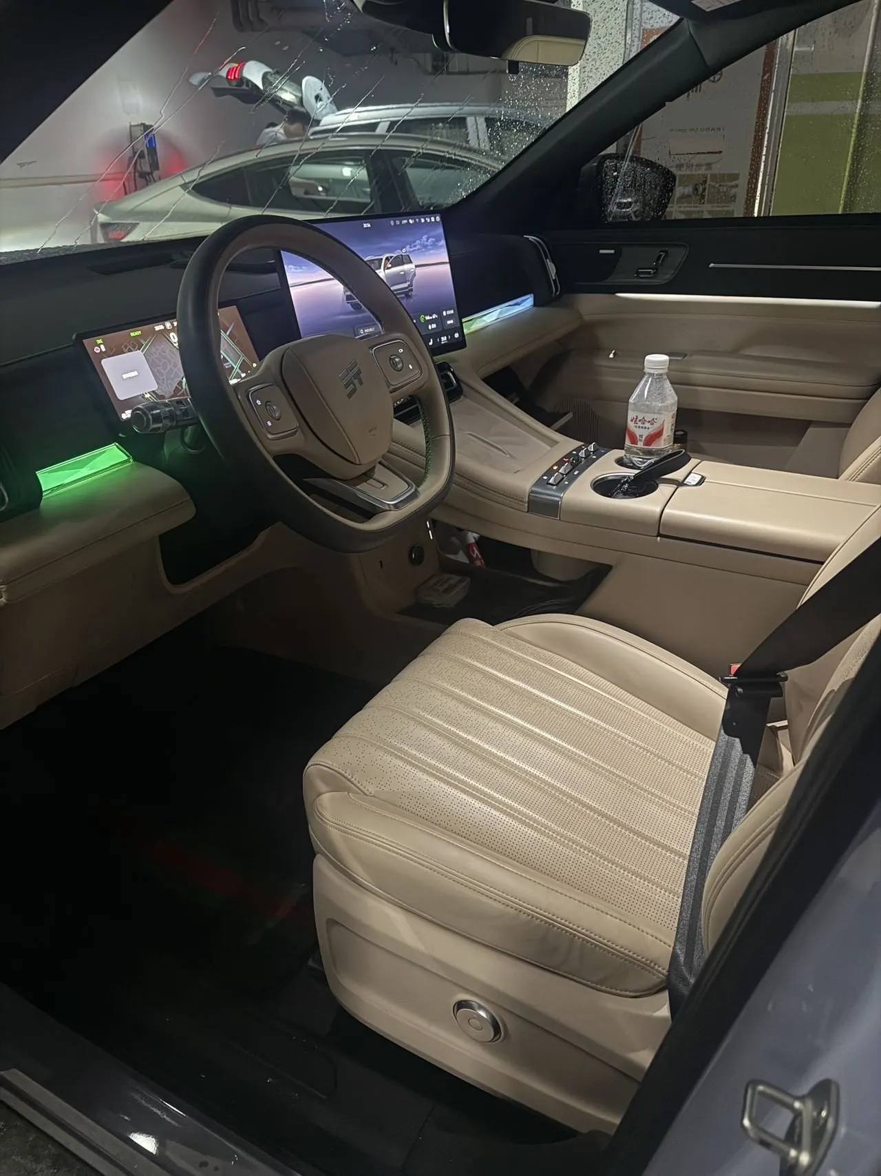 Jetour 2025 Shanhai L7 PLUS 1.5T 220km Flagship 7-seat Automatic Gear 3