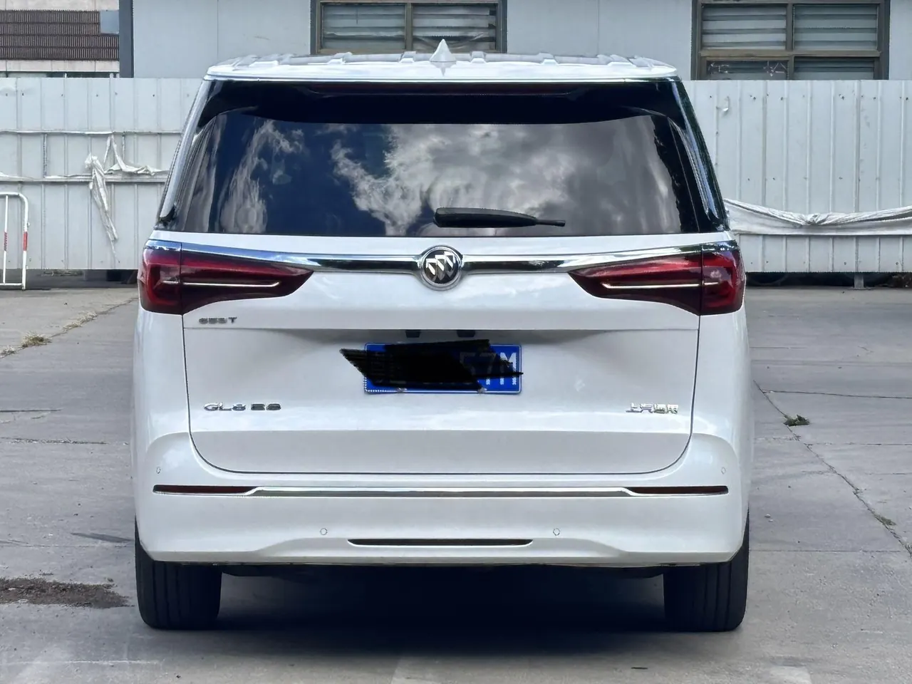 Buick 2022 GL8 ES Lu Zun 48V 2.0T 653T Flagship Automatic Gear 4