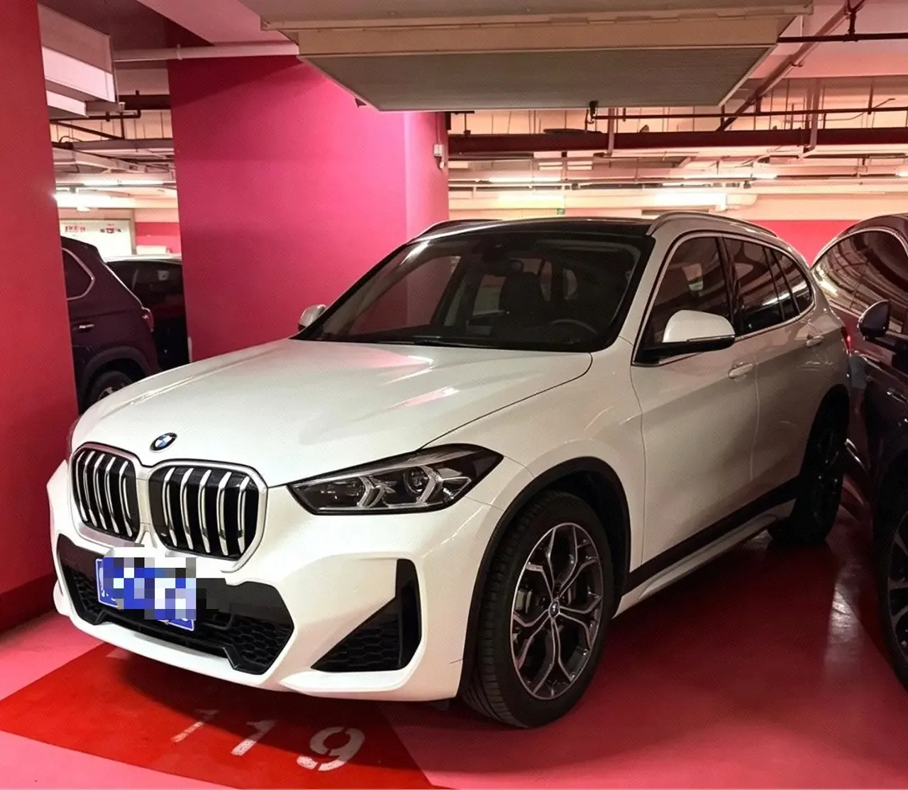 Open image lightbox: BMW 2025 X1 sDrive25Li 2.0T M sports suit automatic gear