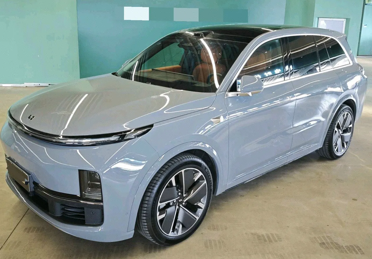 Открыть галерею: Li 2025 L8 Ultra Smart New Edition Automatic Gear