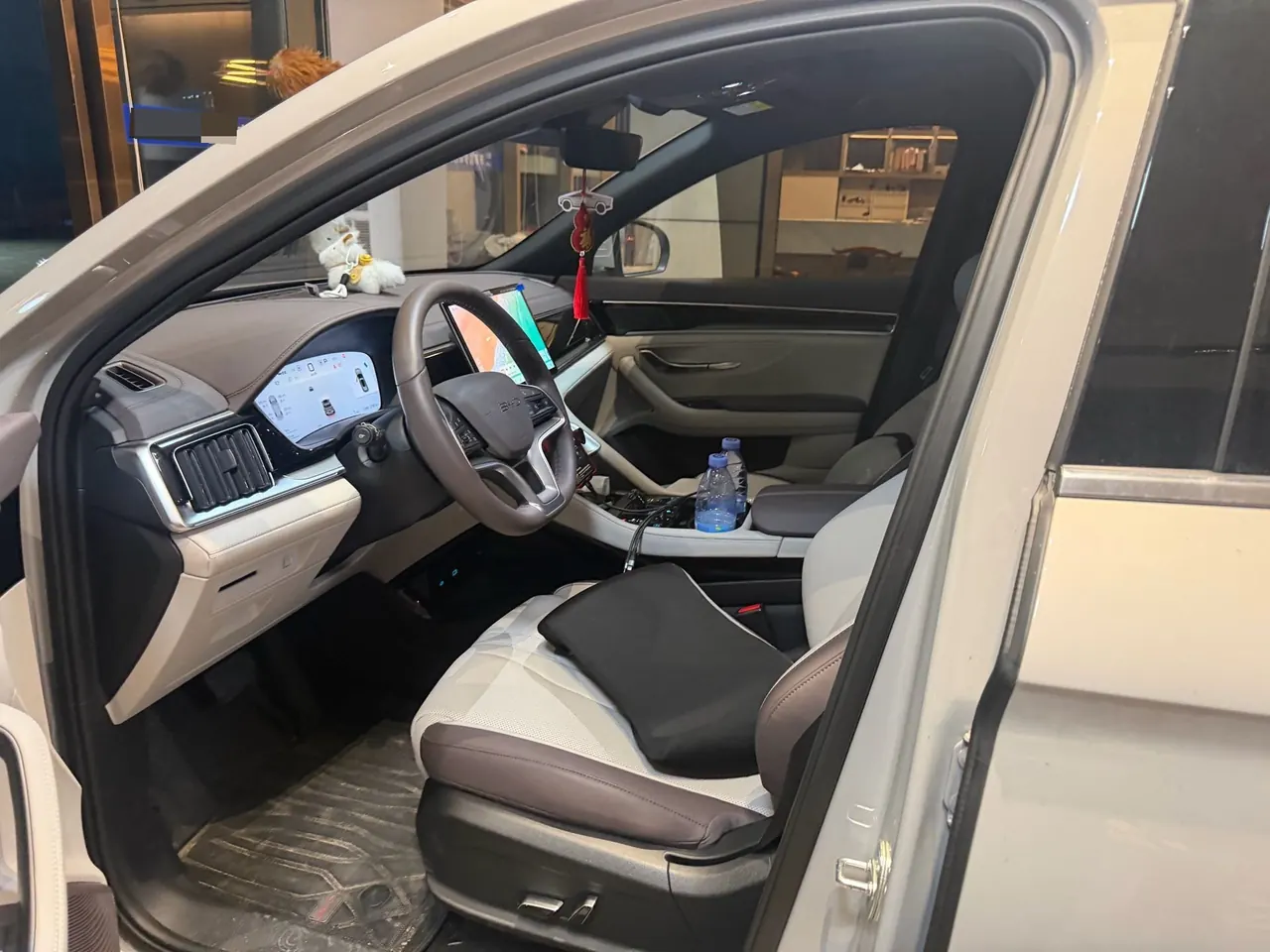BYD Song PLUS New Energy 2025 Song PLUS DM-i 1.5 Stepless 112KM Honorable Automatic Gear 6