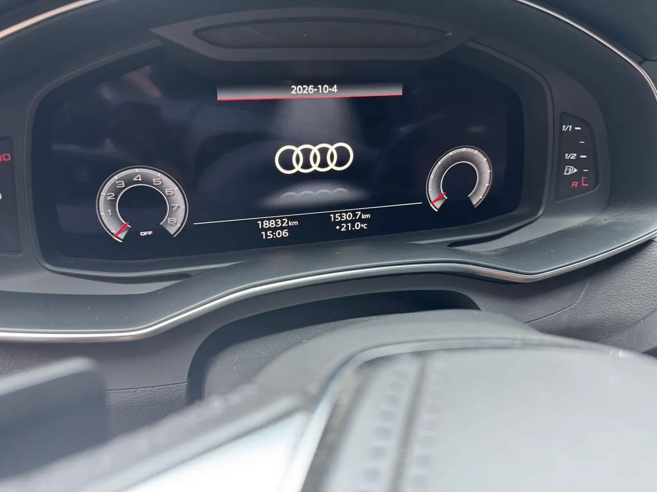 Audi 2022 A6L 2.0TFSI 40TFSI Deluxe Dynamic Automatic 10