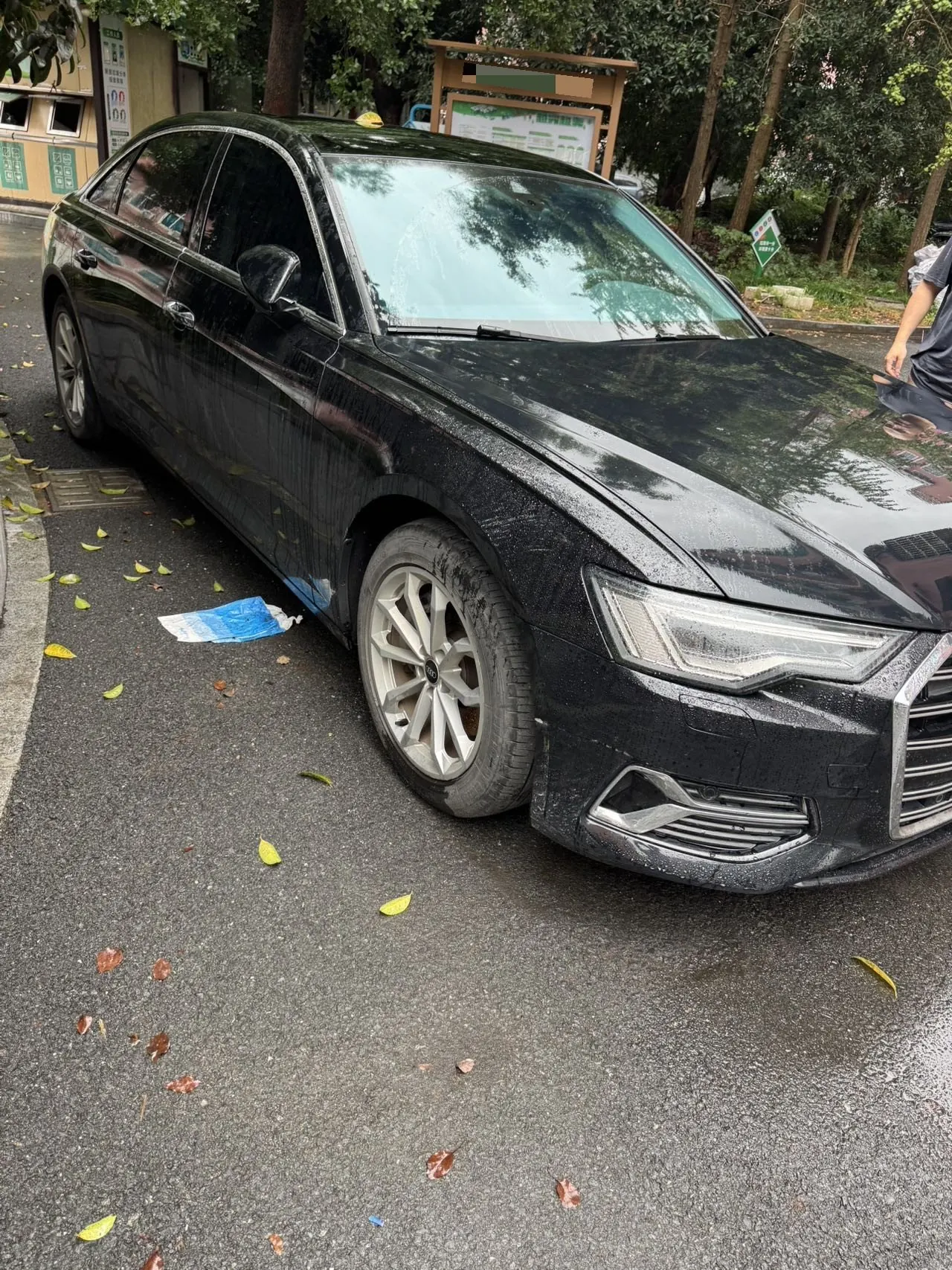 Audi 2022 A6L 2.0TFSI 40TFSI Deluxe Dynamic Automatic 2