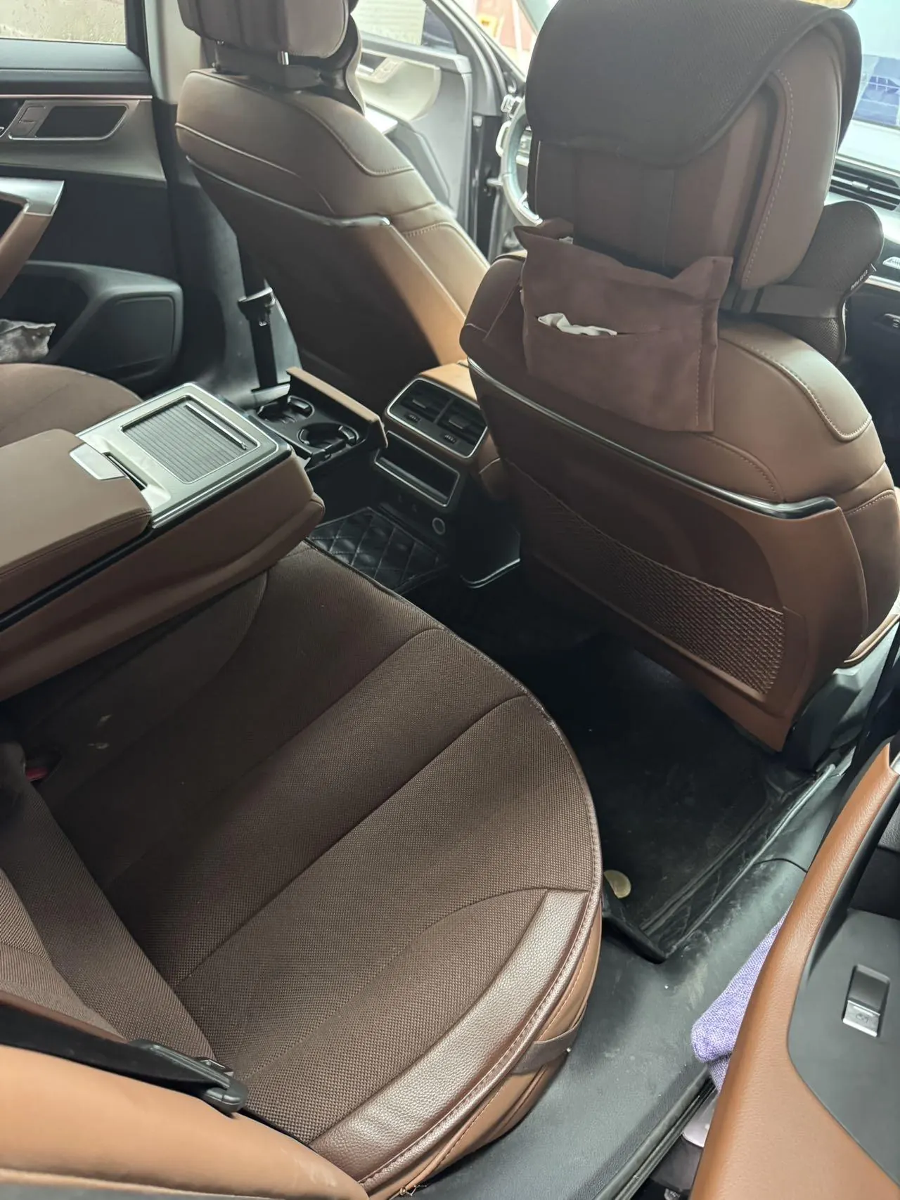 Audi 2022 A6L 2.0TFSI 40TFSI Deluxe Dynamic Automatic 9