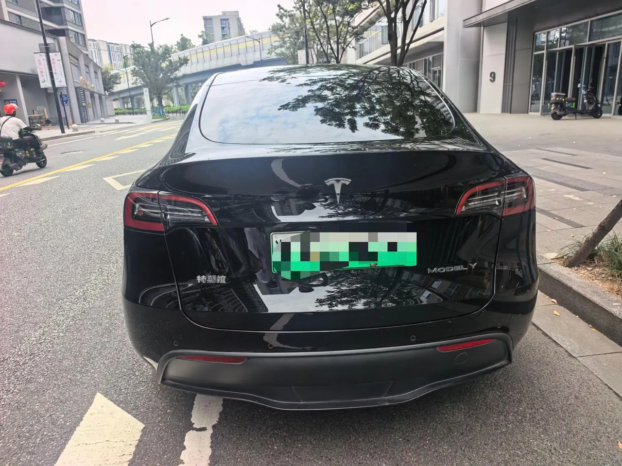 Tesla 2022 Model Y rear-wheel drive version automatic transmission 3