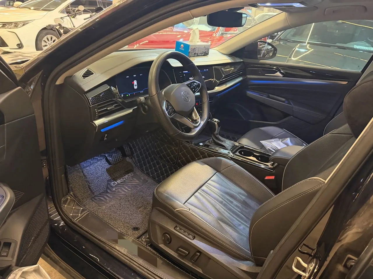 Volkswagen 2022 Passat 2.0TSI 330TSI Star Deluxe Edition Automatic Transmission 6