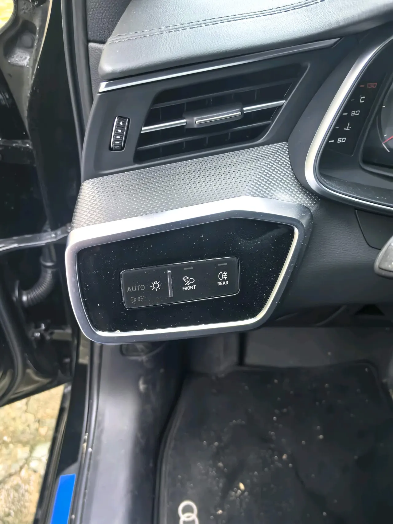 Audi 2025 A6L 2.0TFSI 45TFSI Selected Dynamic Automatic 13