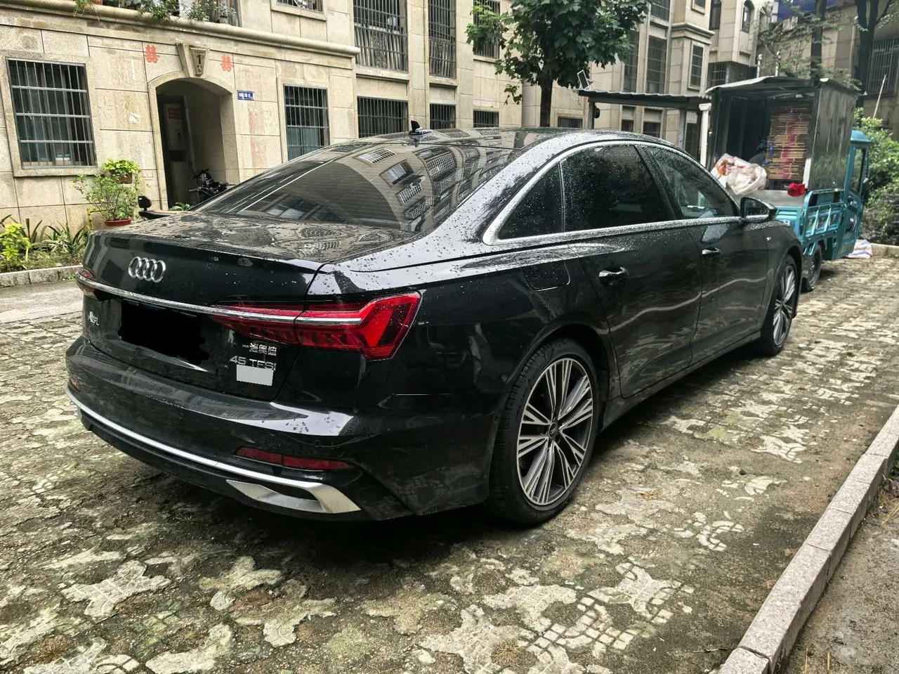 Audi 2025 A6L 2.0TFSI 45TFSI Selected Dynamic Automatic 4