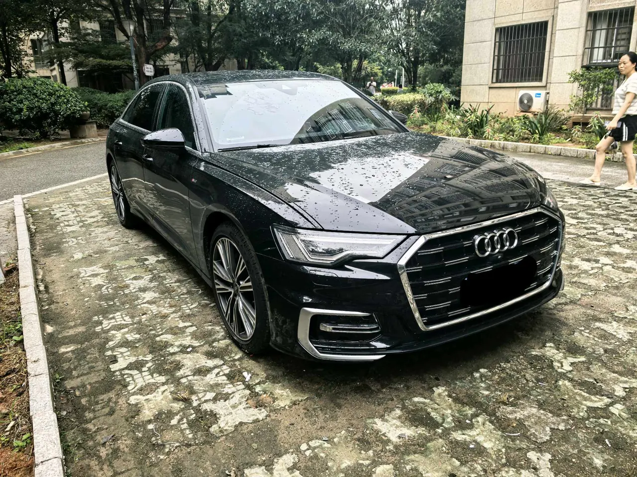 Audi 2025 A6L 2.0TFSI 45TFSI Selected Dynamic Automatic 5