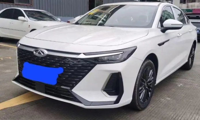 Open image lightbox: Chery 2025 Erez 8 1.6T Automatic Gear