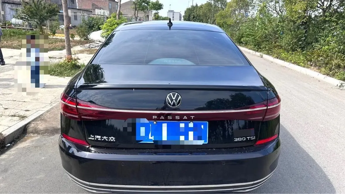 Volkswagen 2025 Passat 2.0TSI 380TSI Subut Long Yao Edition Automatic Gear 5