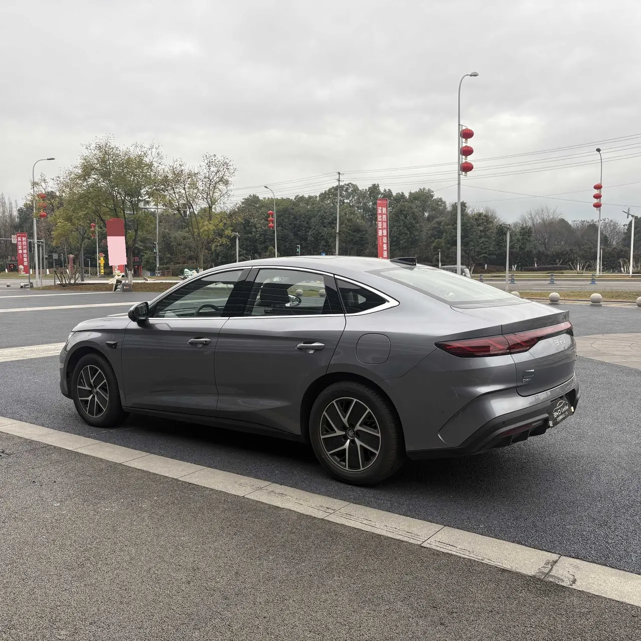 BYD 2025 Qin L DM-i 1.5 stepless smart driving version 120KM Exceed automatic gear 3