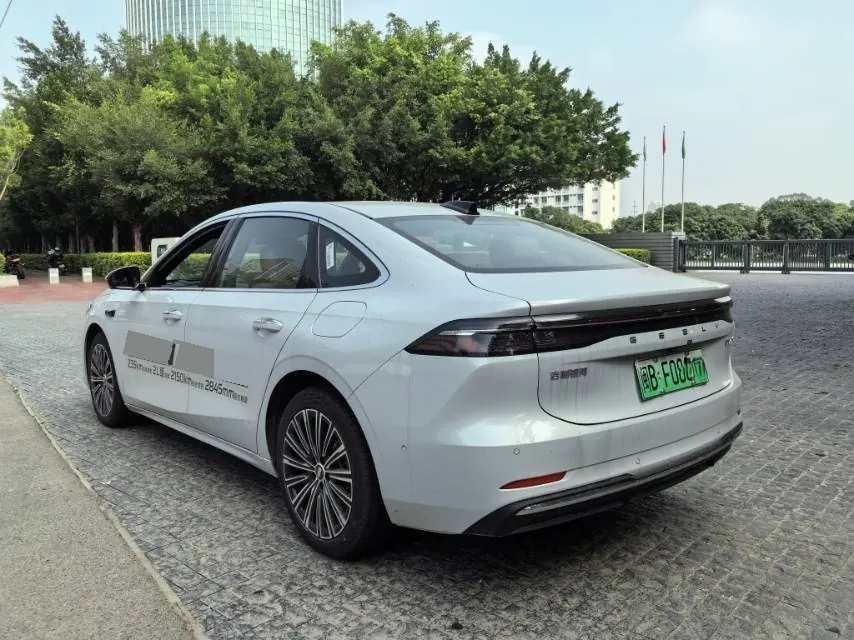 Geely Galaxy 2026 A7 EM-i 1.5 235km Starship Edition Automatic Gear 2