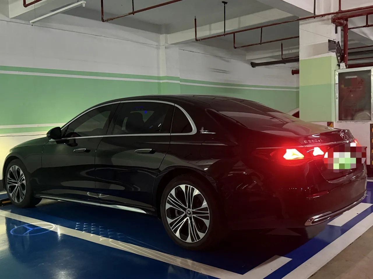 Mercedes Benz Class E New Energy 2024 E 350 e L 2.0T Automatic Gear 6