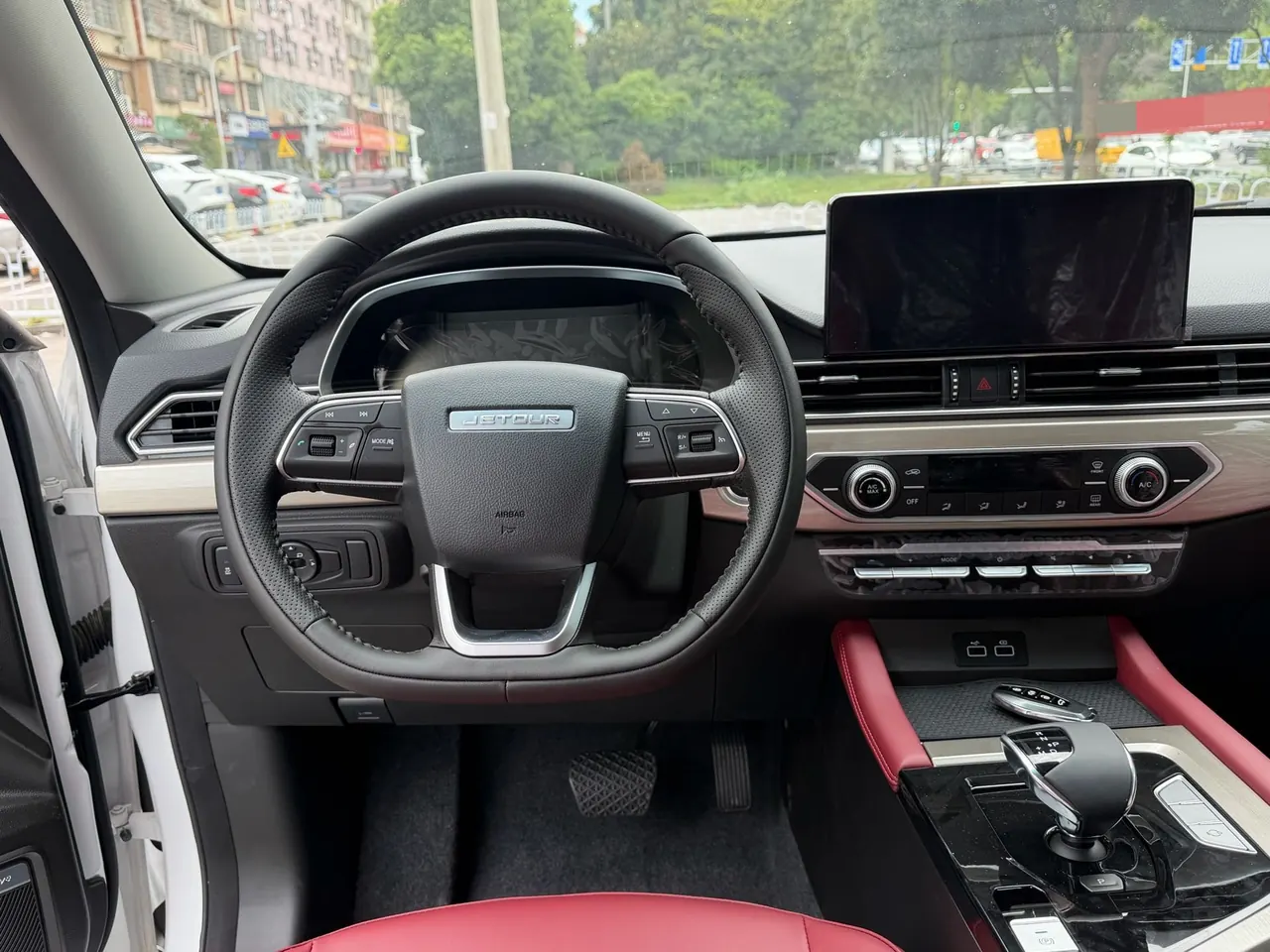 Jetour 2025 X70 1.5T Premium Edition 5-seat Automatic Gear 7