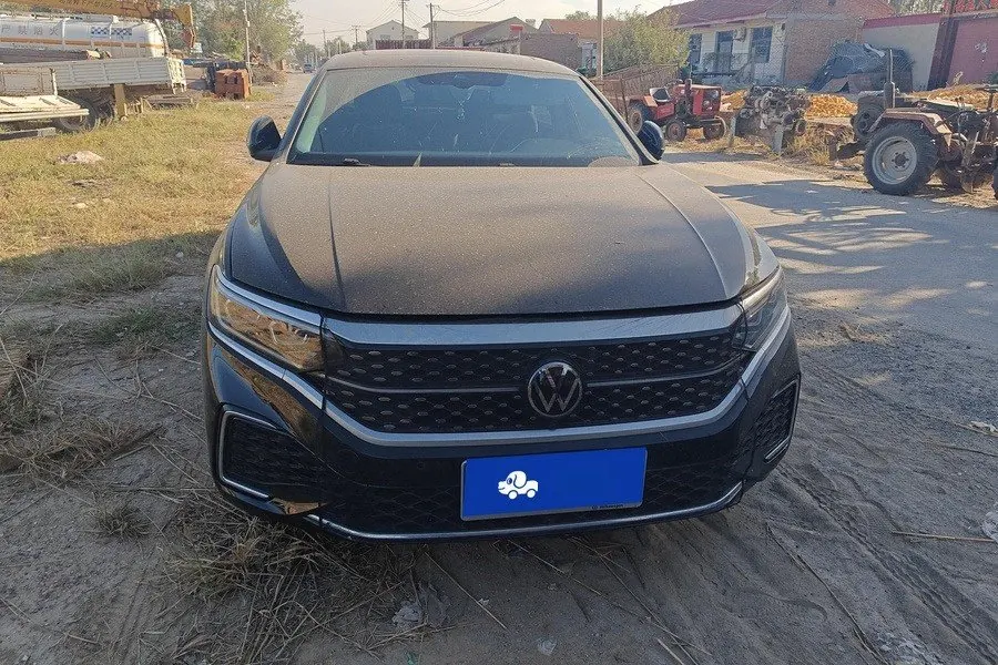 Volkswagen 2025 Passat 2.0TSI 380TSI Subut Long Yao Edition Automatic Gear 3