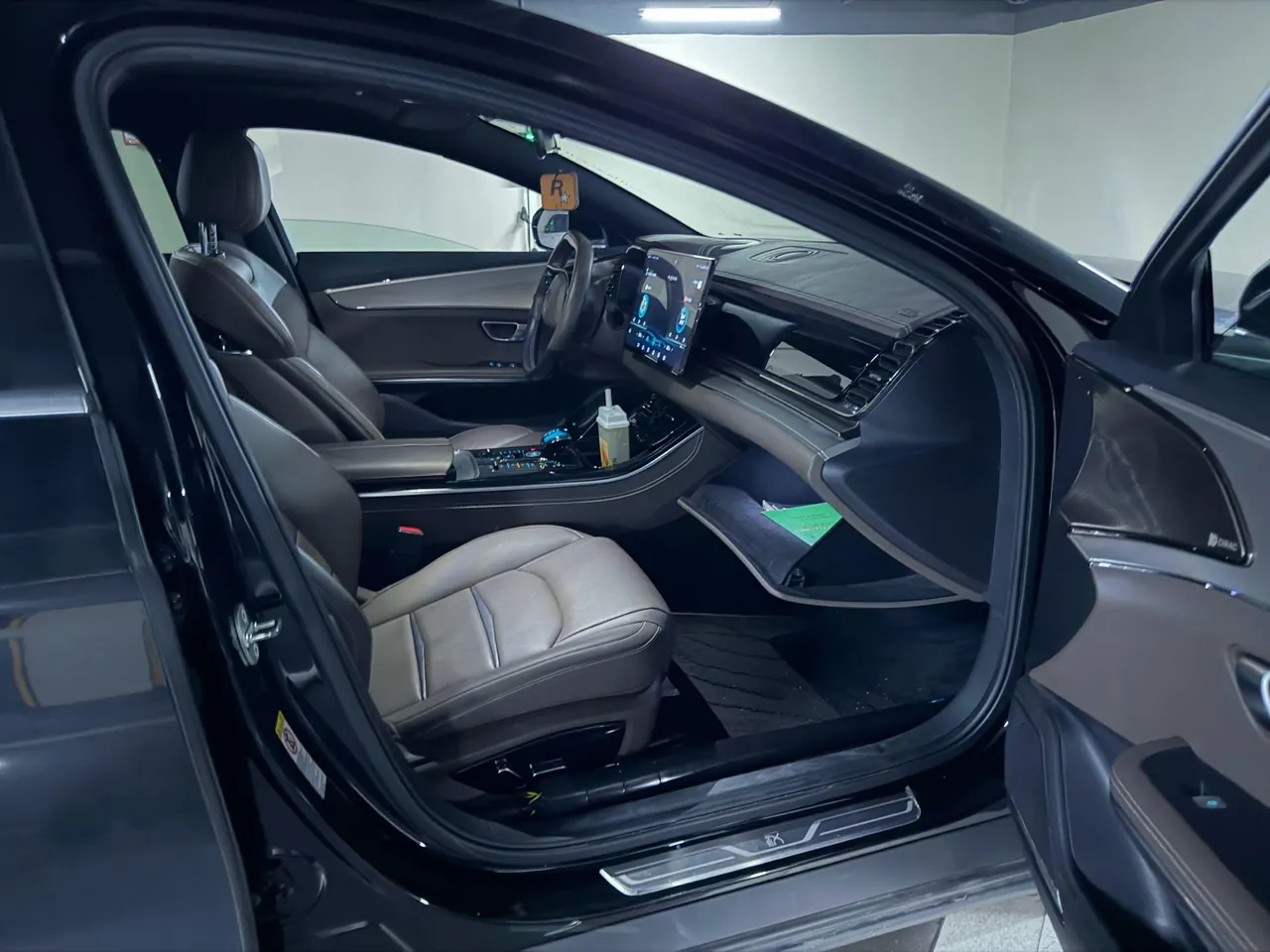 BYD 2020 Han Super Long Endurance Deluxe Automatic Transmission 4