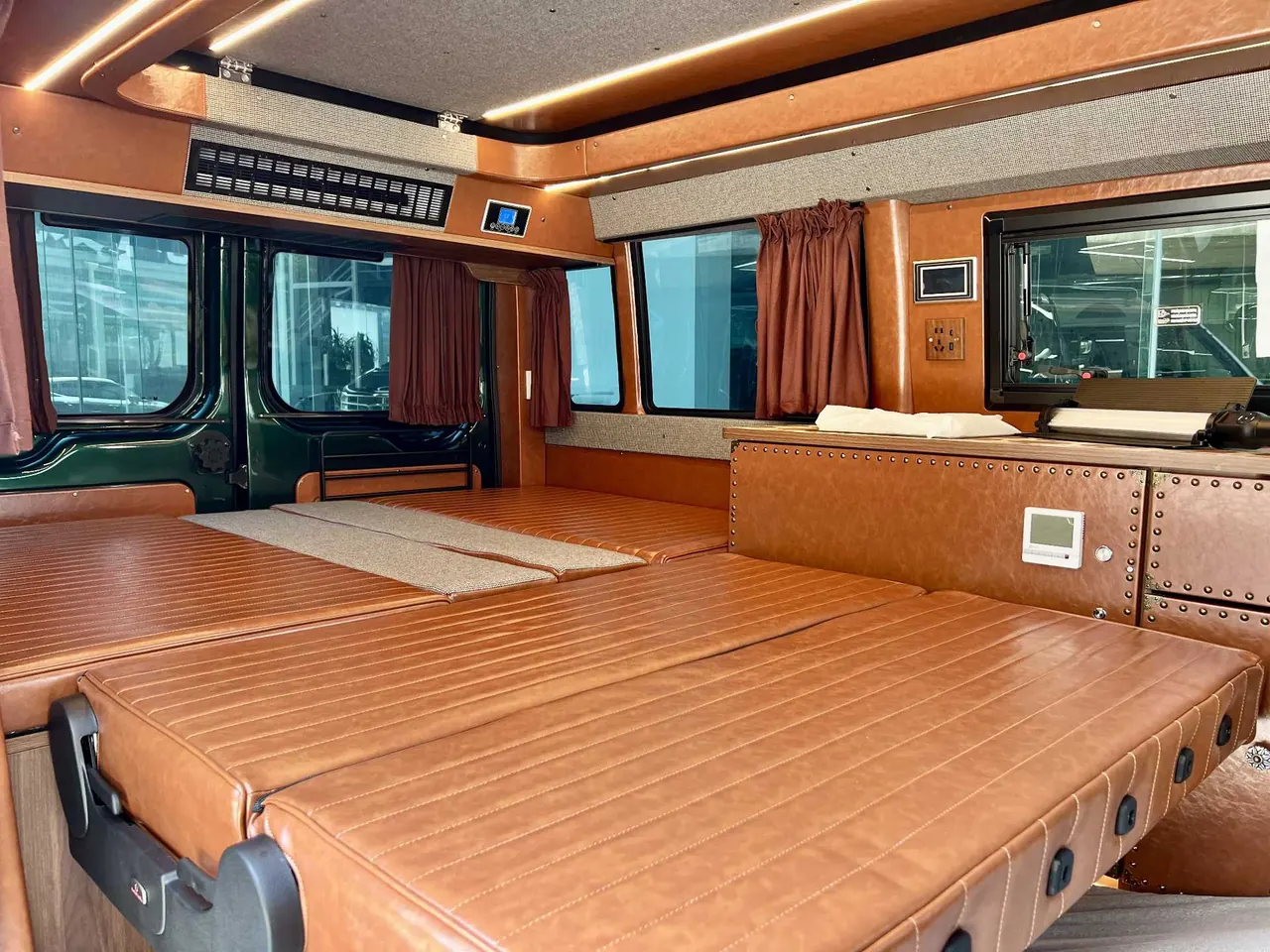 Jun Tian 2025 Watson Will 1917 Camper 2.0T Peak Edition Automatic Gear 14