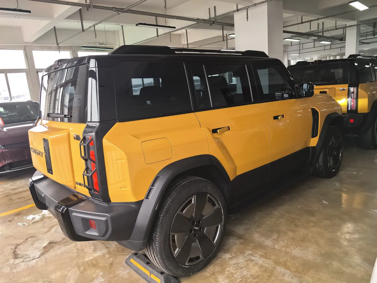 Chery 2025 Fengyun X3L 205 Four-wheel Drive High Energy Edition Automatic Gear 3