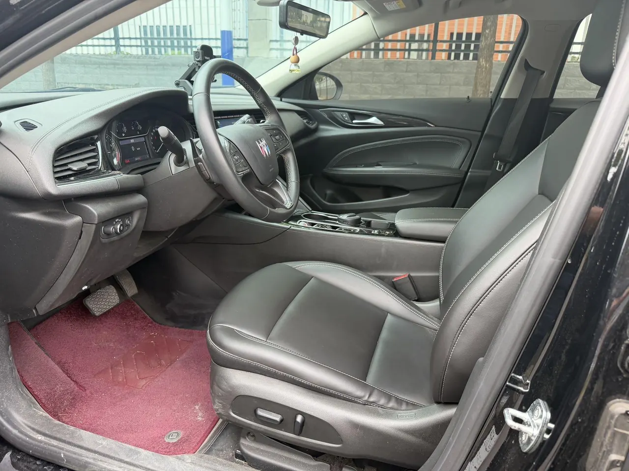 Buick 2024 Regal 1.5T 25T Super Edition Automatic Gear 5
