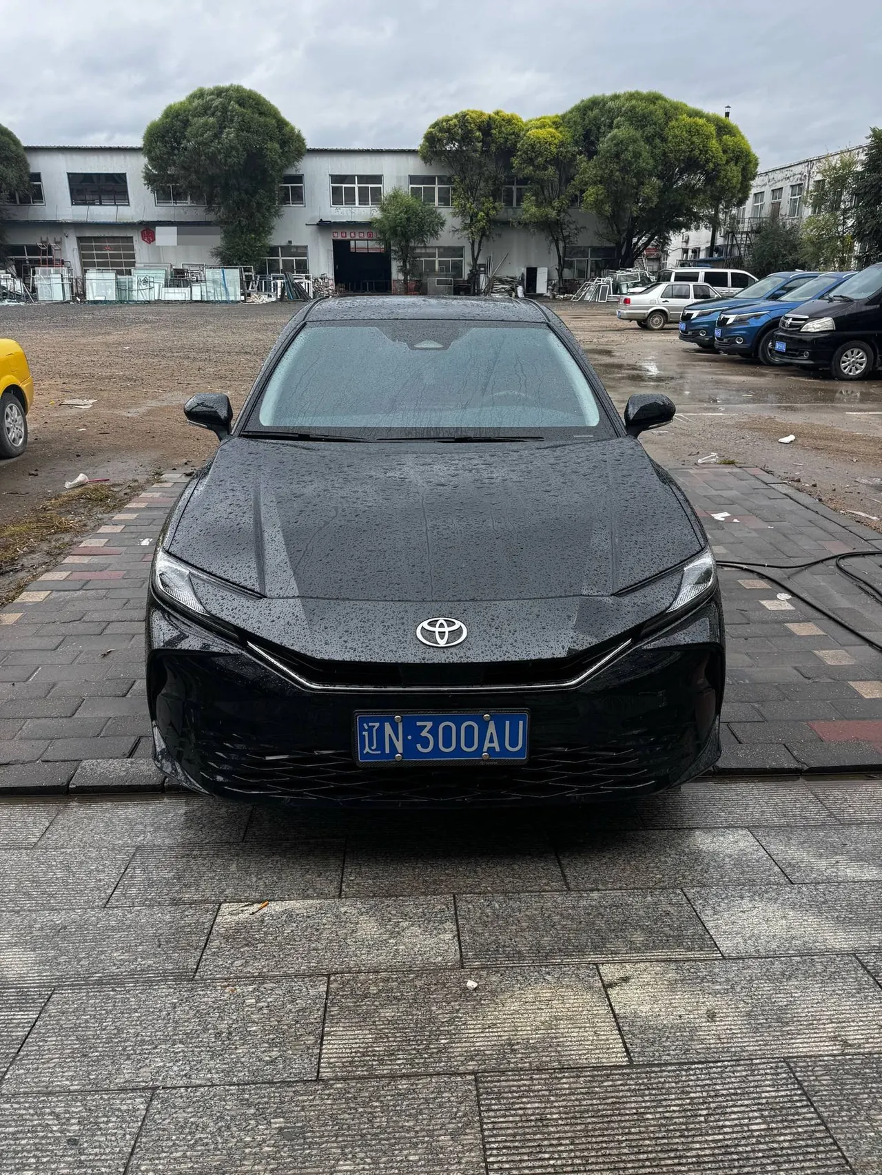 Toyota 2024 Camry Dual Engine 2.0HGVP Stepless Deluxe Automatic Gear 3
