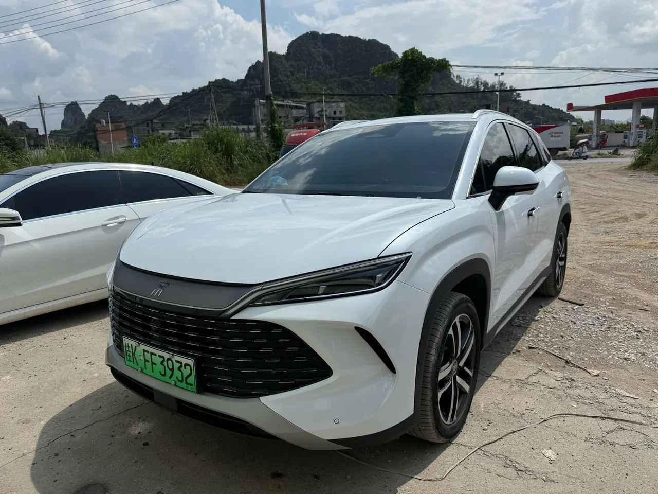 BYD 2024 Song L DM-i 1.5 Stepless 112km Exceed Automatic Transmission 3