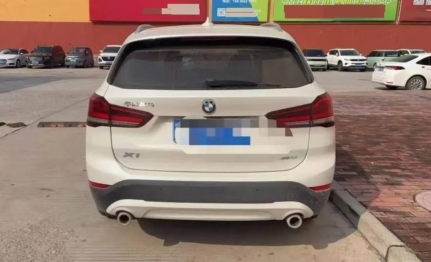BMW 2022 X1 sDrive25Li 2.0T Leading Automatic Gear 2