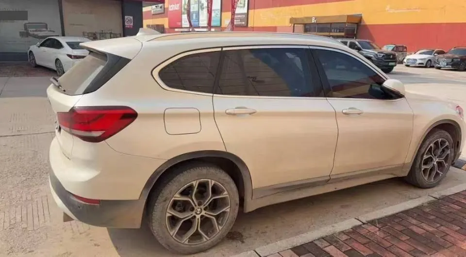 BMW 2022 X1 sDrive25Li 2.0T Leading Automatic Gear 6