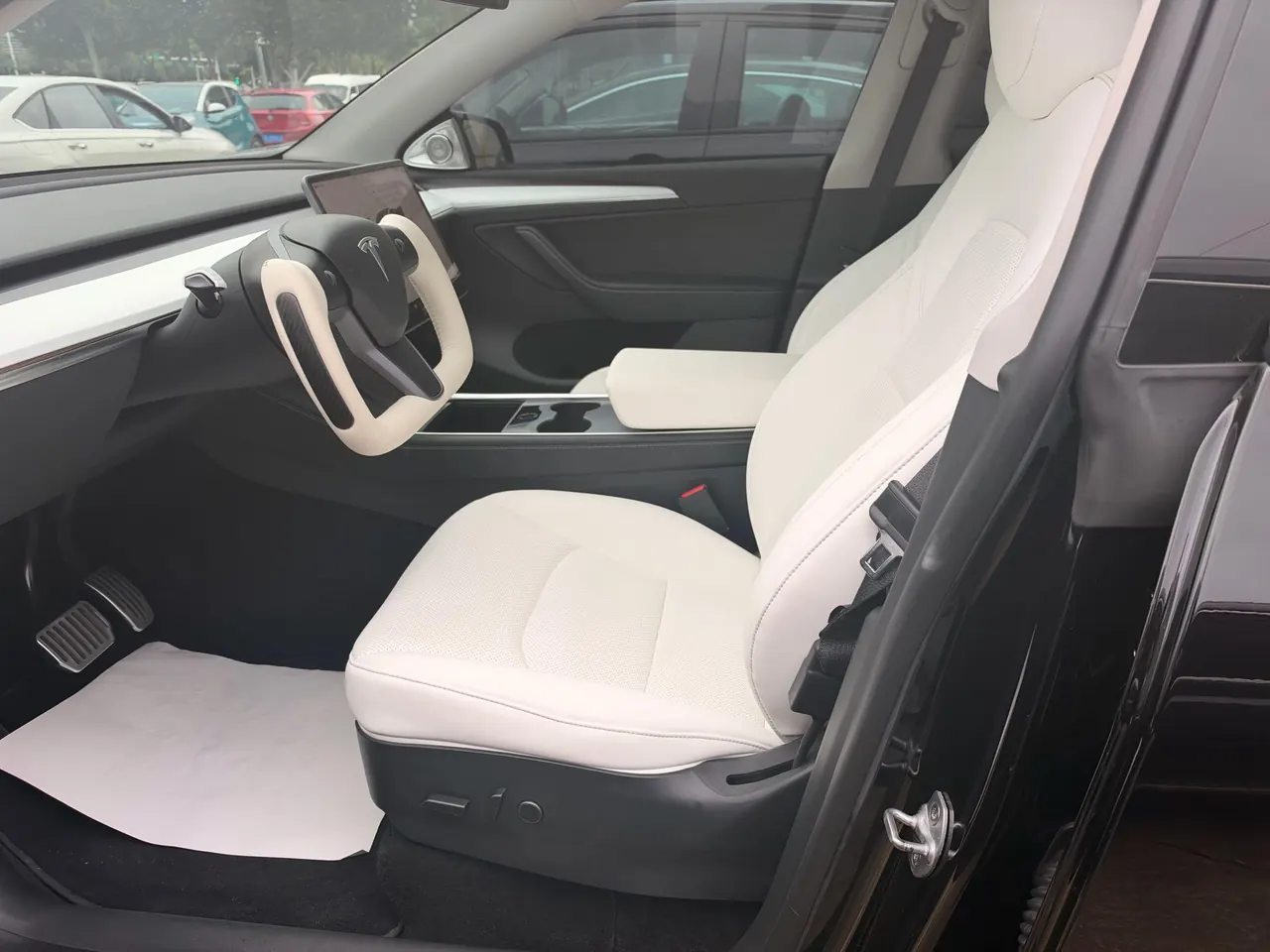 Tesla 2022 Model Y rear-wheel drive version (facelift) automatic gear 6