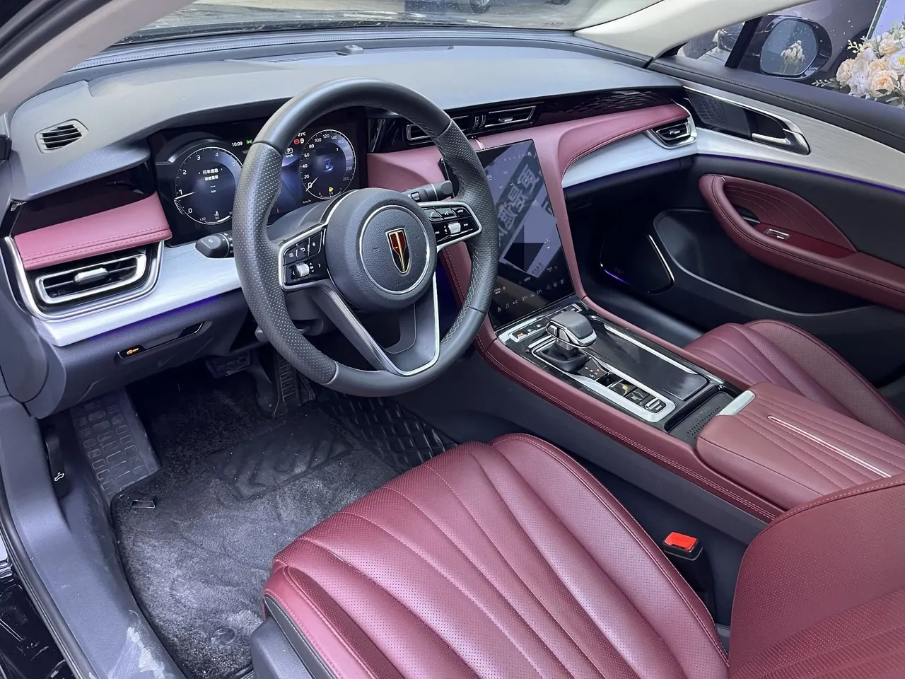 HongQi 2024 H5 2.0T Zhilian Qi Chang Edition Automatic Gear 4