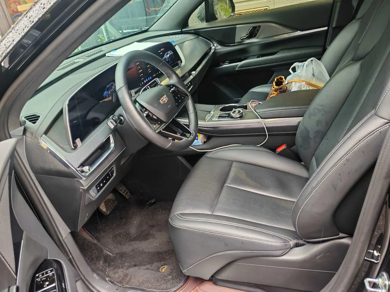 Cadillac 2025 XT5 48V 2.0T honorable automatic gear 4