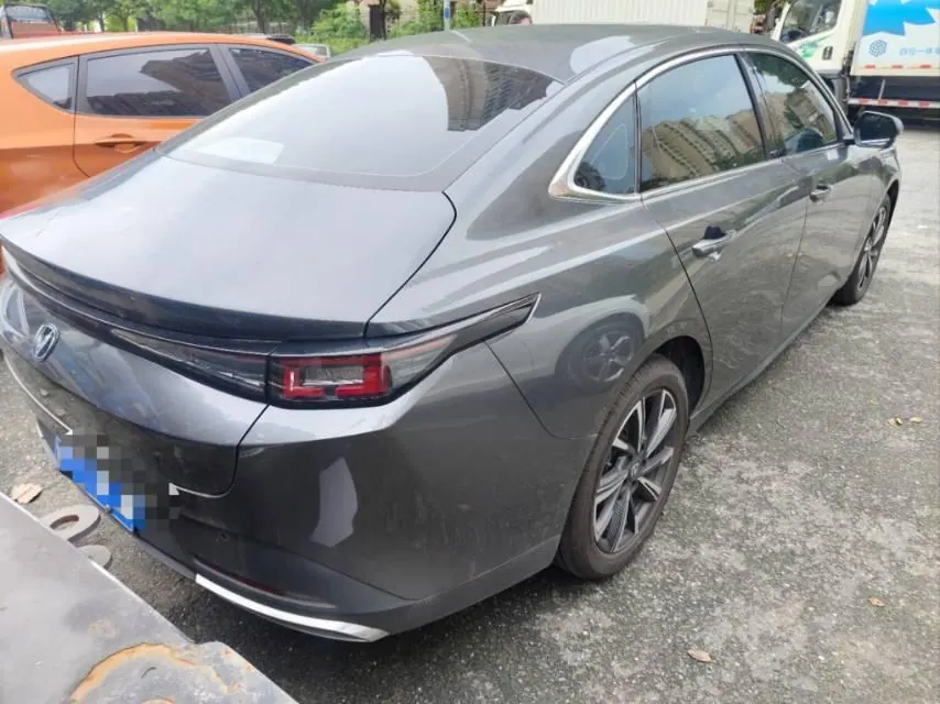 ChangAn 2024 Yidong 1.5TGDI Honorable Automatic Gear 8