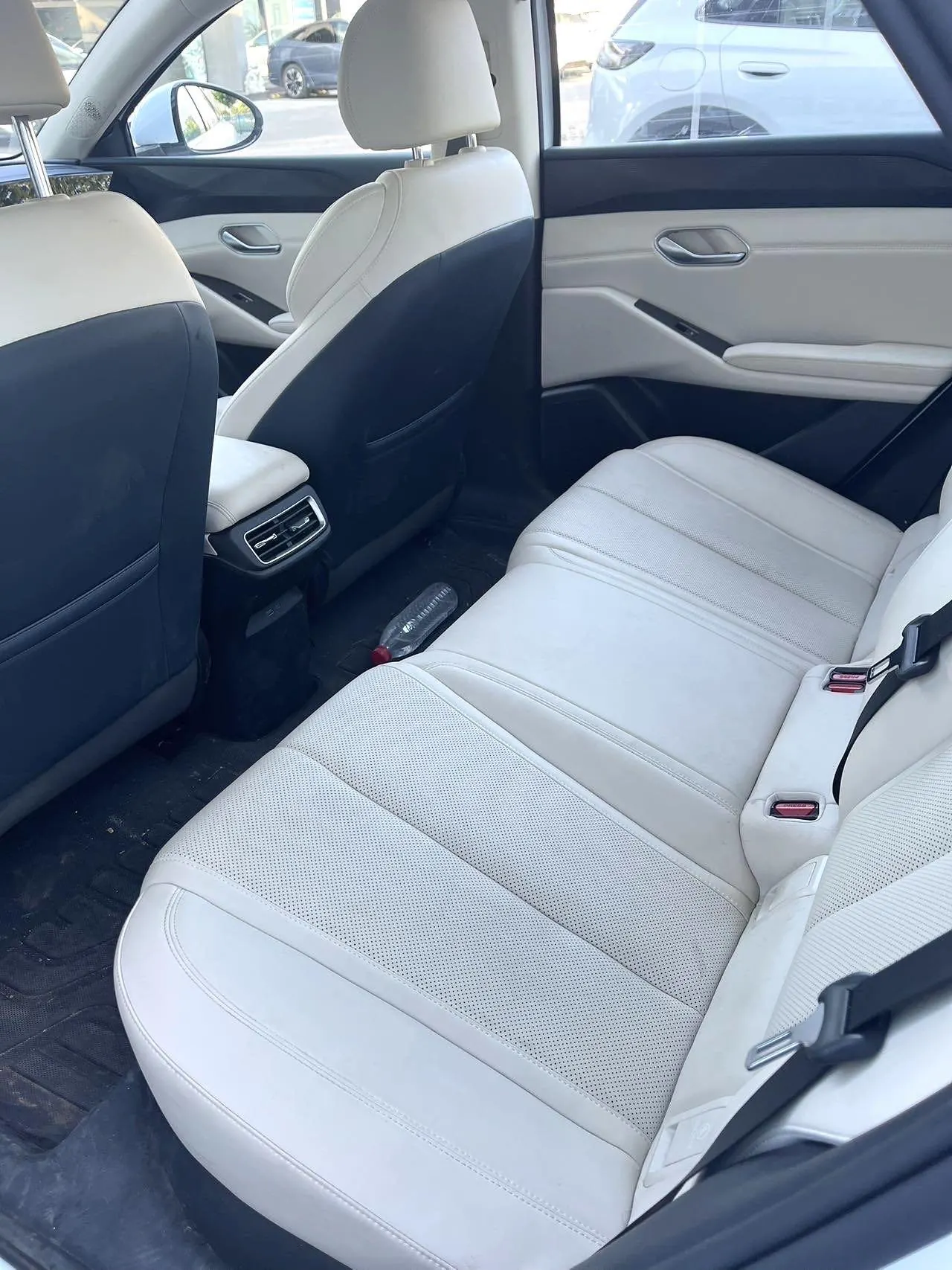 BYD 2025 Qin L EV 470KM Leading Automatic Gear 3