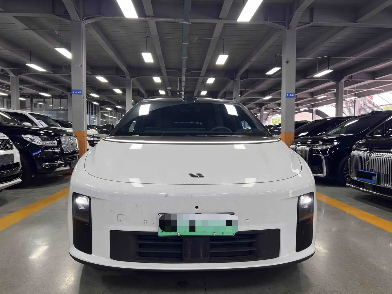 Li 2025 i6 four-wheel drive basic automatic transmission 2