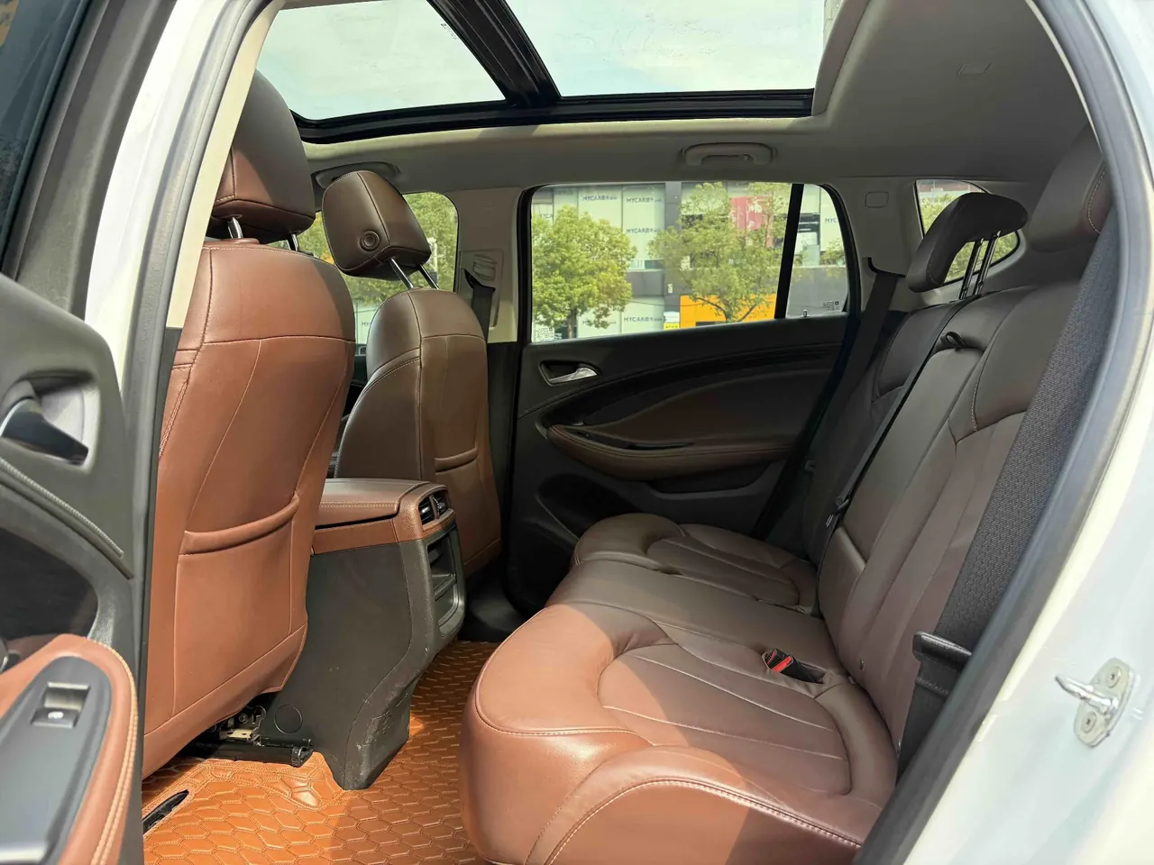 Buick 2020 Angkewei 1.5T 20T Two-Drive Elite Automatic Gear 8