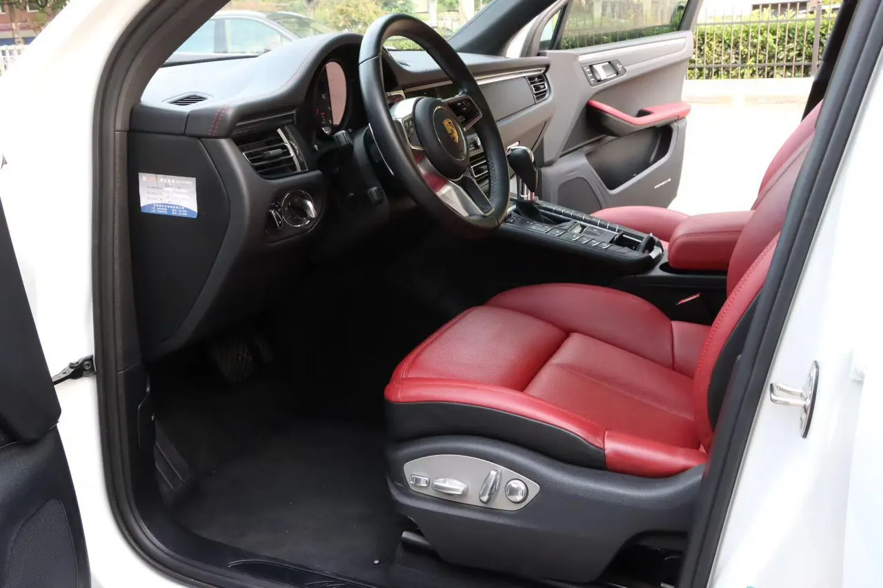 Porsche Macan (Imported) 2020 Macan 2.0T Automatic Gear 4