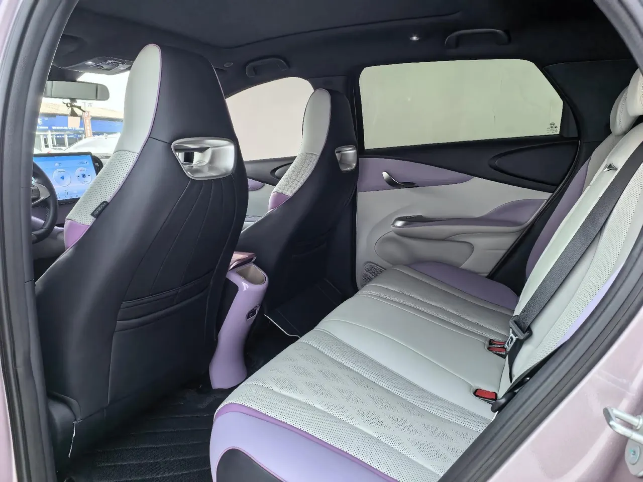 BYD 2025 Dolphin 420km Fashion Edition Automatic 9